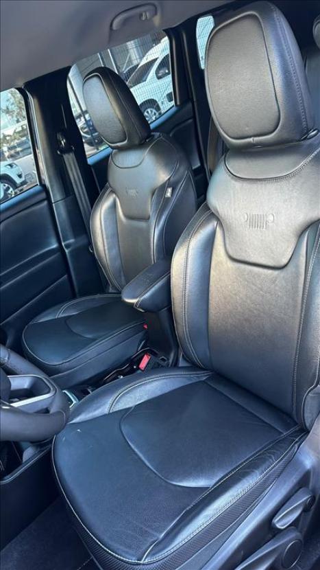 JEEP Renegade 1.3 16V 4P FLEX T270 LONGITUDE TURBO AUTOM�TICO, Foto 3