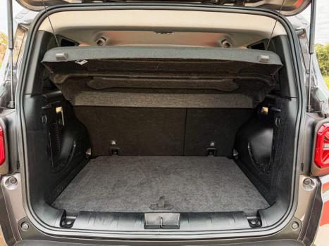 JEEP Renegade 1.3 16V 4P FLEX T270 LONGITUDE TURBO AUTOM�TICO, Foto 16