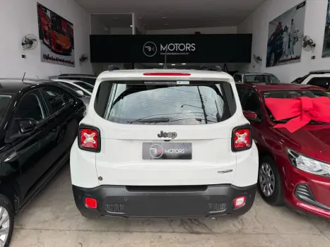 JEEP Renegade 1.8 16V 4P FLEX LONGITUDE AUTOMÁTICO, Foto 5 JEEP Renegade 1.8 16V 4P FLEX LONGITUDE AUTOMÁTICO, Foto 5