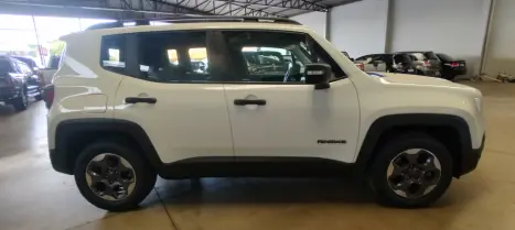 JEEP Renegade 1.8 16V 4P FLEX AUTOMÁTICO, Foto 2 JEEP Renegade 1.8 16V 4P FLEX AUTOMÁTICO, Foto 2