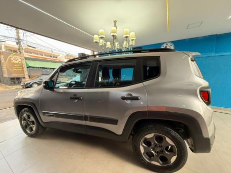 JEEP Renegade 1.8 16V 4P FLEX AUTOMÁTICO, Foto 4 JEEP Renegade 1.8 16V 4P FLEX AUTOMÁTICO, Foto 4