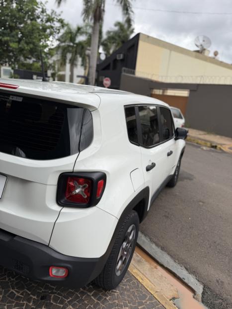 JEEP Renegade 1.8 16V 4P FLEX AUTOM�TICO, Foto 3