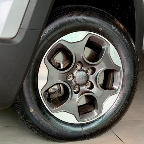 JEEP Renegade 1.8 16V 4P FLEX AUTOM�TICO, Foto 4