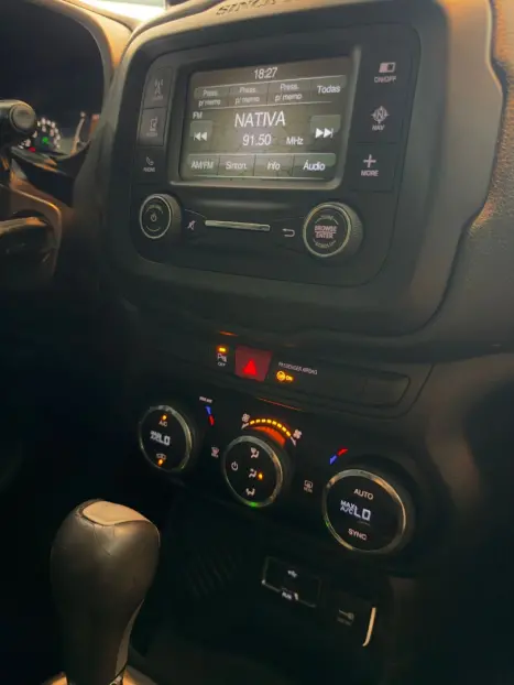 JEEP Renegade 1.8 16V 4P FLEX LONGITUDE AUTOM�TICO, Foto 15