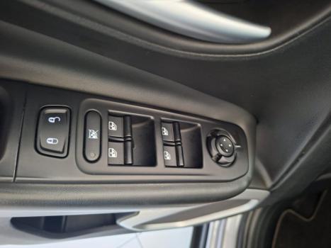 JEEP Renegade 1.8 16V 4P FLEX LONGITUDE AUTOM�TICO, Foto 11