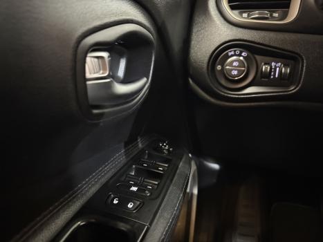 JEEP Renegade 1.8 16V 4P FLEX LONGITUDE AUTOM�TICO, Foto 3
