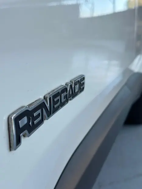 JEEP Renegade 1.8 16V 4P FLEX LONGITUDE AUTOM�TICO, Foto 9