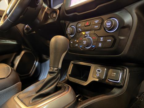 JEEP Renegade 1.8 16V 4P LIMITED FLEX AUTOMÁTICO, Foto 3