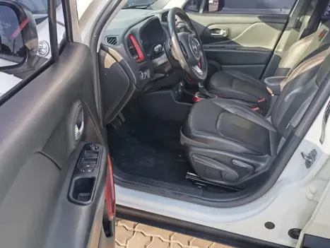 JEEP Renegade 2.0 16V 4P TURBO DIESEL TRAILHAWK 4X4 AUTOMTICO, Foto 5