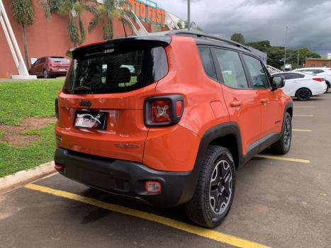 JEEP Renegade 2.0 16V 4P TURBO DIESEL TRAILHAWK 4X4 AUTOM�TICO, Foto 5