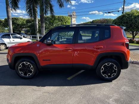 JEEP Renegade 2.0 16V 4P TURBO DIESEL TRAILHAWK 4X4 AUTOM�TICO, Foto 9