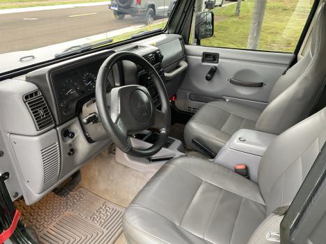 JEEP Wrangler 3.8 V6 12V SPORT TETO R�GIDO AUTOM�TICO, Foto 9