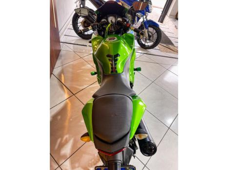 KAWASAKI Ninja 250 R, Foto 10