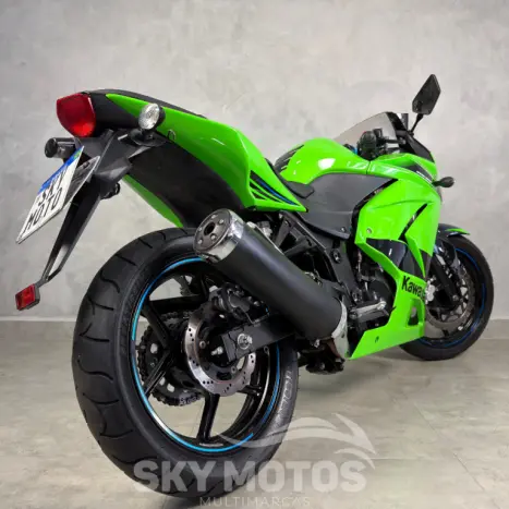 KAWASAKI Ninja 250 R, Foto 7
