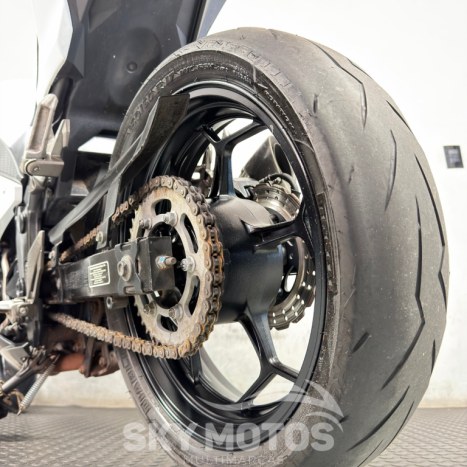 KAWASAKI Ninja 300 , Foto 17