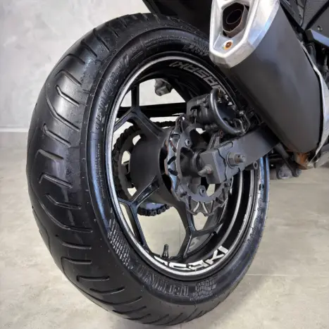 KAWASAKI Ninja 300 , Foto 11