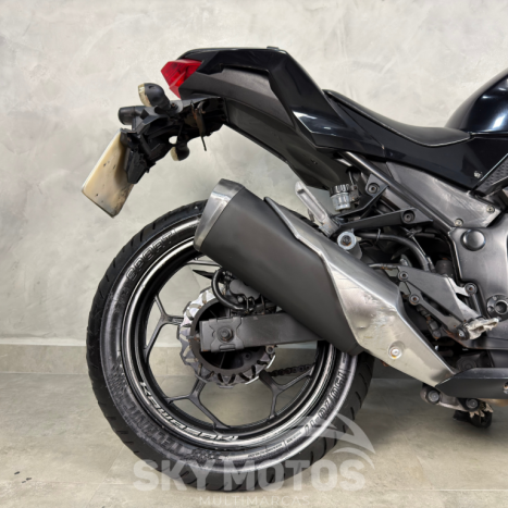 KAWASAKI Ninja 300 , Foto 2