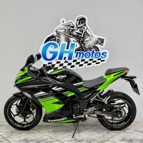 KAWASAKI Ninja 300 ABS, Foto 8