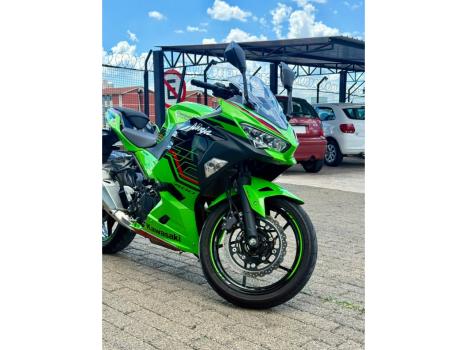 KAWASAKI Ninja 400 , Foto 12