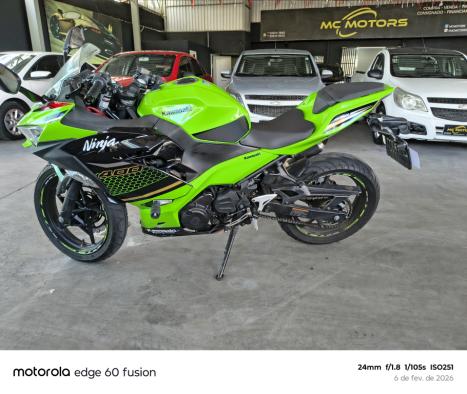 KAWASAKI Ninja 400 , Foto 10