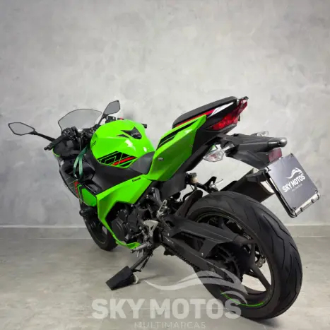 KAWASAKI Ninja 400 , Foto 12