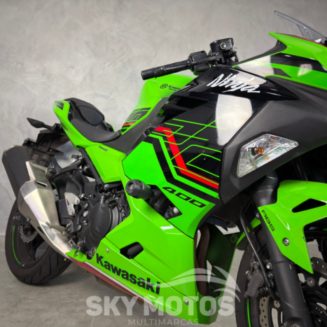 KAWASAKI Ninja 400 , Foto 6