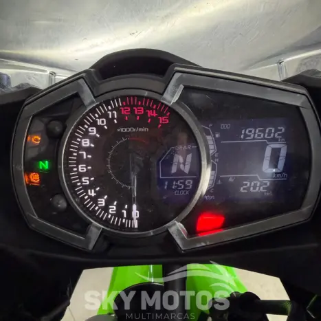 KAWASAKI Ninja 400 , Foto 20