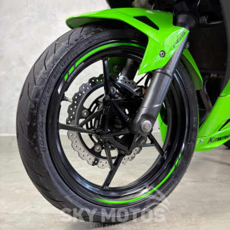 KAWASAKI Ninja 400 , Foto 19