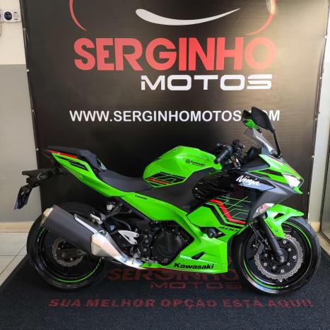 KAWASAKI Ninja 400 , Foto 5