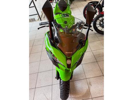 KAWASAKI Ninja 400 , Foto 4