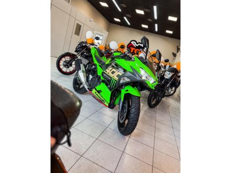KAWASAKI Ninja 400 , Foto 6