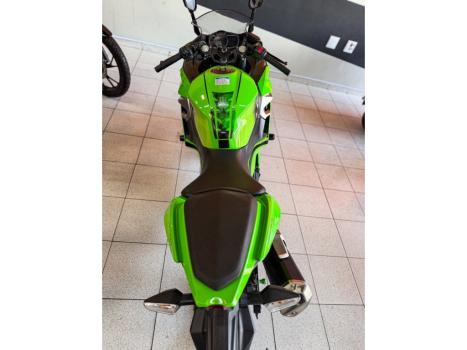 KAWASAKI Ninja 400 , Foto 14