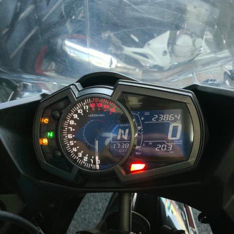 KAWASAKI Ninja 400 , Foto 6
