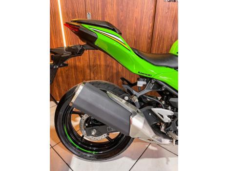 KAWASAKI Ninja 500 , Foto 11