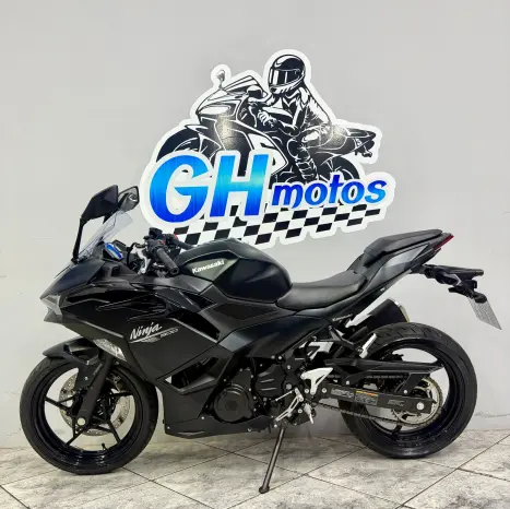 KAWASAKI Ninja 500 , Foto 8