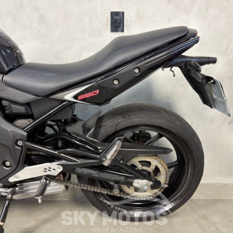 KAWASAKI Ninja 650 R, Foto 13