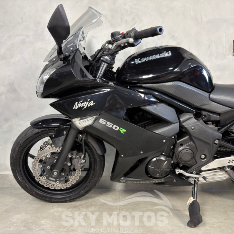 KAWASAKI Ninja 650 R, Foto 10
