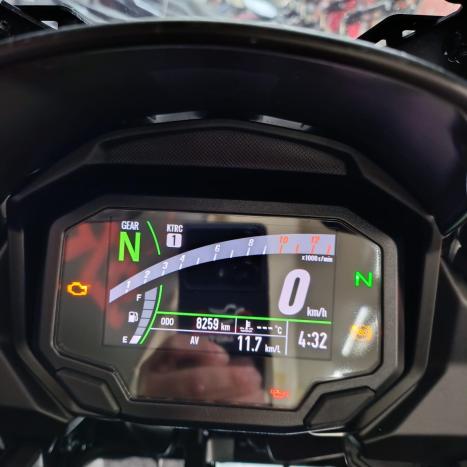 KAWASAKI Versys Tourer 650 , Foto 5