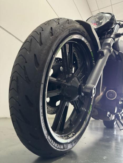 KAWASAKI Vulcan 650 S SPECIAL EDITION, Foto 2