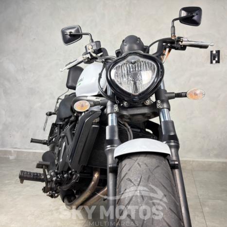 KAWASAKI Vulcan 650 S , Foto 6
