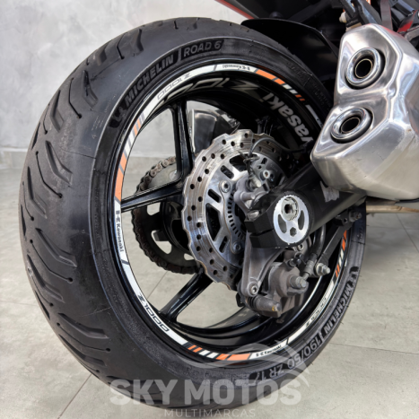 KAWASAKI Z 1000 , Foto 9
