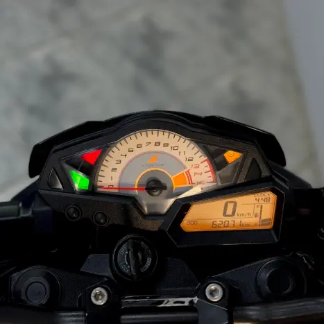 KAWASAKI Z 300 ABS, Foto 5