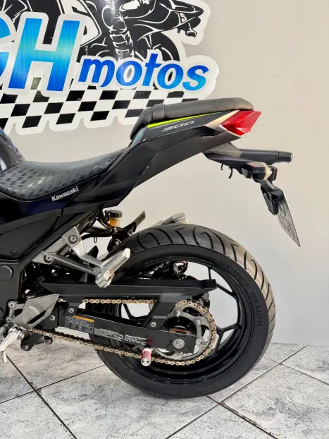 KAWASAKI Z 300 ABS, Foto 7