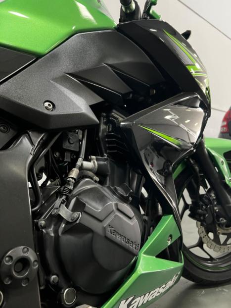 KAWASAKI Z 300 ABS, Foto 2