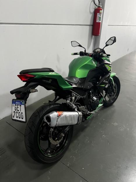 KAWASAKI Z 300 ABS, Foto 6