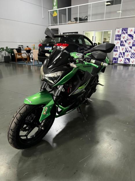 KAWASAKI Z 300 ABS, Foto 7