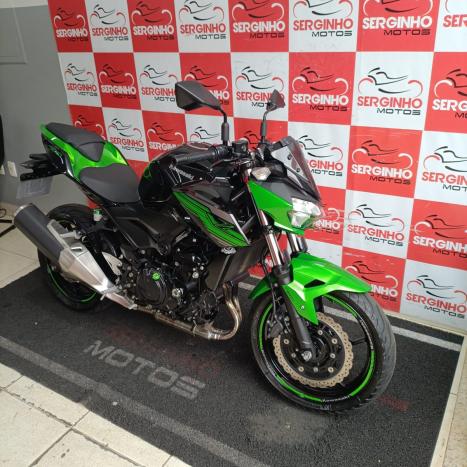 KAWASAKI Z 400 ABS, Foto 4