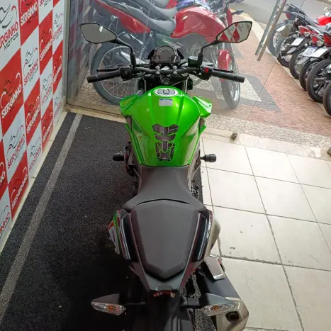 KAWASAKI Z 400 ABS, Foto 6