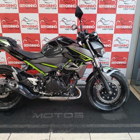 KAWASAKI Z 400 ABS, Foto 2