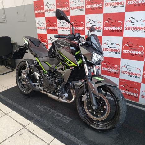 KAWASAKI Z 400 ABS, Foto 3